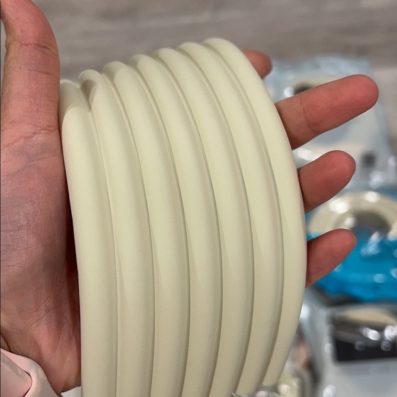 Edge corner guards - Picture 2 of 5